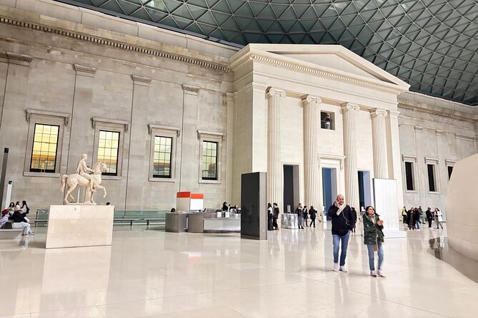 London: British Museum's English Audio Tour with Free Reservation - Entering smoothly: timed free reservation and what it changes