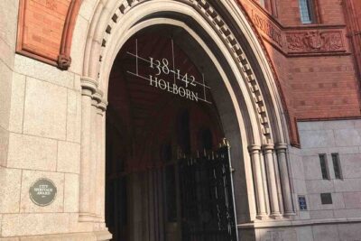 London Charles Dickens Puzzle Questo and Self-Guided Tour - Price and value: $8.33 per person for an hour of walking