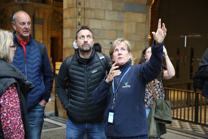 London: Natural History Museum Express Guided Tour & Audio Guide - Reserved Entry Plus a 30-Minute Intro: How the Express Part Works