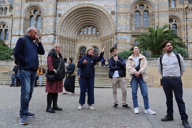 London: Natural History Museum Express Guided Tour & Audio Guide - Families: Kid-Friendly Audio Without Running the Whole Show
