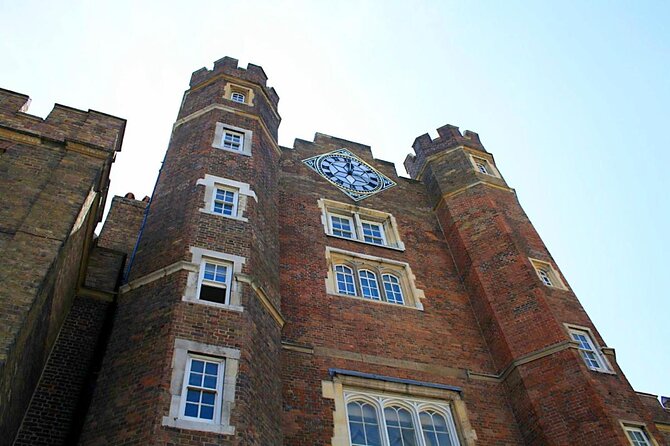 London’s Crown Secret: Self-Guided Royal Puzzle Quest - Key Points You Should Know Before You Go