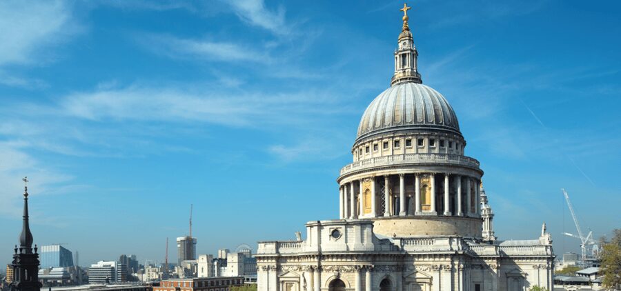 London: Self-Guided History City Tour with an App - HMS Belfast and The Shard: a smart contrast stop