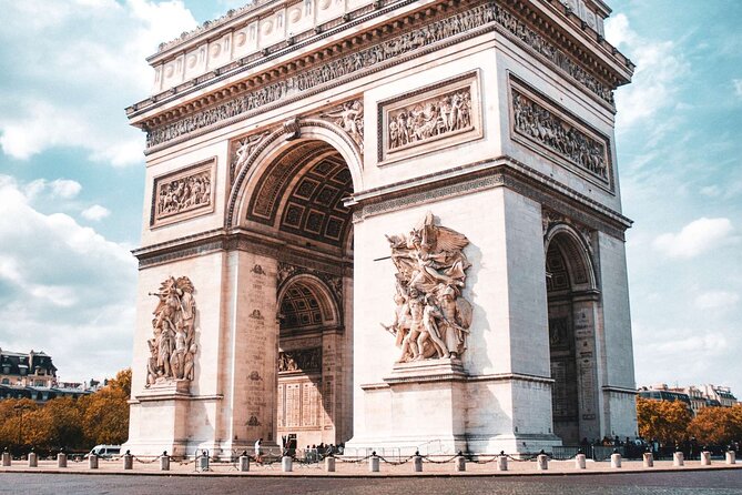 Louvre Museum and Arc de Triumph Tickets with Audio Guide - Priority Entry to the Louvre: How Your First Hours Feel