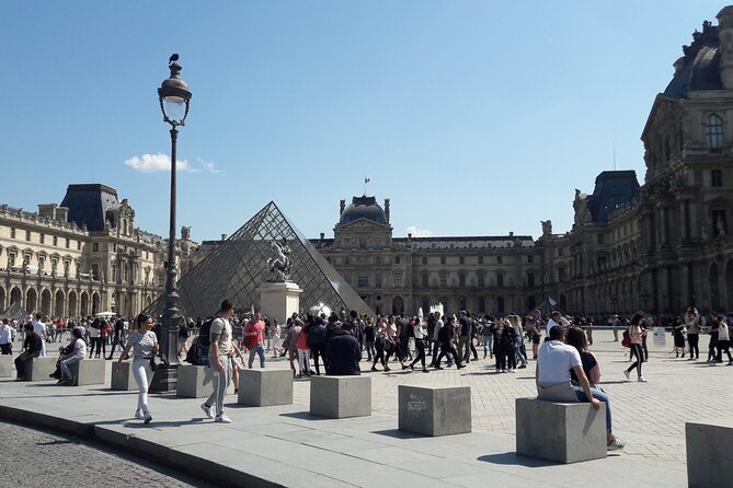 Louvre Museum Timed Entry Ticket with Audio Guide in 4 languages - Service and rescheduling: when timing gets weird in Paris