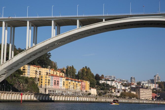 Love in Porto: Self-Guided Romantic Puzzle Walk - Key things to know before you go