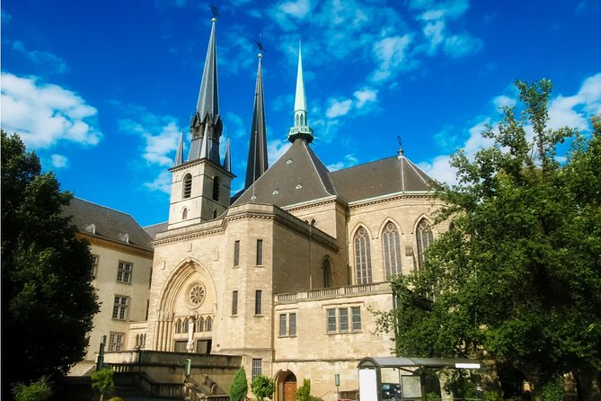 Luxembourg City Romantic Game: Walking Tour & Scavenger Hunt - Price and value: $7.20 for a full mini-adventure