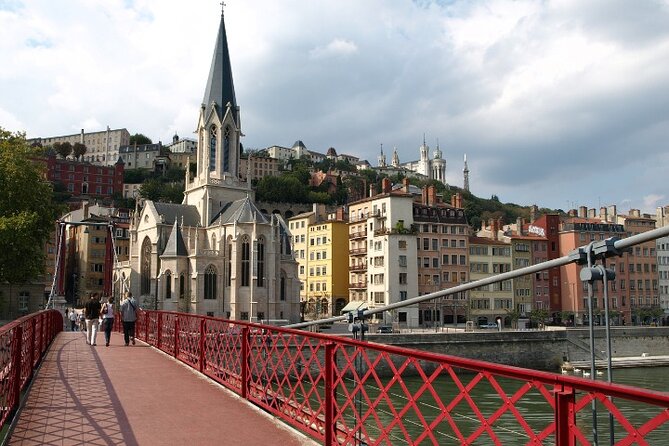 Lyon WWII and Resistance Tour with Audio Guide - Pont Gallieni and the Liberation-era reminder trail in central Lyon