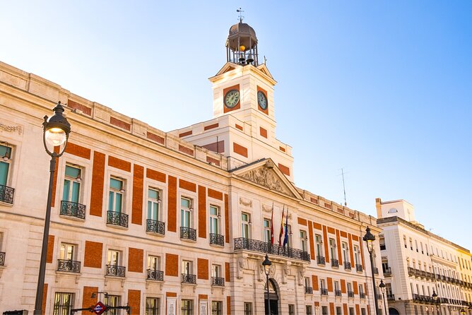 Madrid (Historical Centre) Scavenger Hunt and Self-Guided Tour - Why the Photo and Question Tasks Work Better Than a Standard Walk