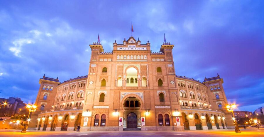 Madrid: Las Ventas Bullring Tour with Audio Guide - Getting Oriented at Las Ventas (Meeting Point and Metro Stops)