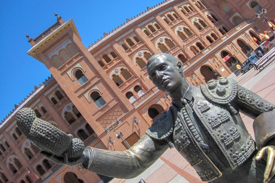 Madrid: Las Ventas Bullring Tour with Audio Guide - Virtual Bullfighting Game and Interactive Moments
