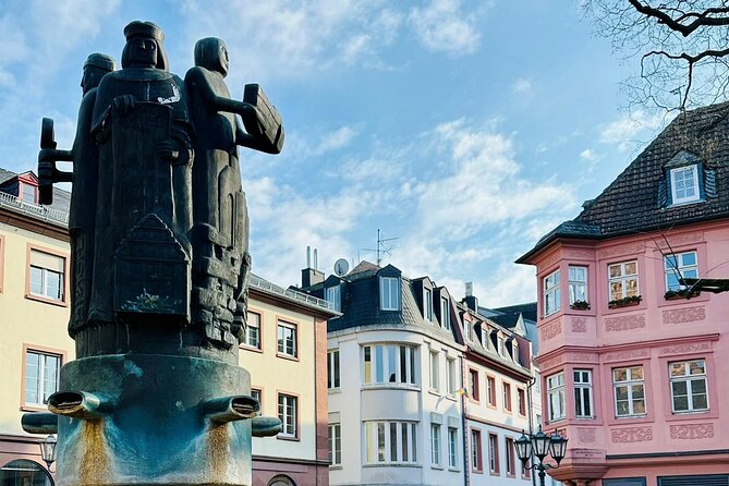 Mainz Old Town: A Self-Guided Walking Tour - Mainz Cathedral: Romanesque exterior views you can take your time with