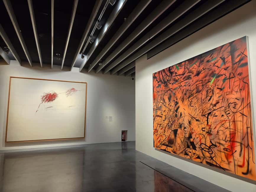 Malaga: Centre Pompidou Malaga Ticket and City Audio Guide - The Vox City Walks Audio Guide: How to Get the Most Out of 95 Stops
