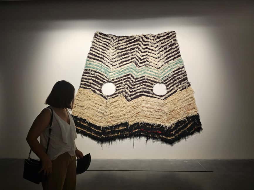 Malaga: Centre Pompidou Malaga Ticket and City Audio Guide - Rules Inside the Museum: Small Stuff That Can Trip You Up