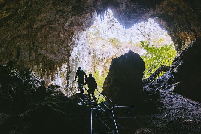 Mammoth Cave Self-guided Audio Tour (Located in Western Australia) - Formations and Lighting: Seeing the Cave in the Right Way