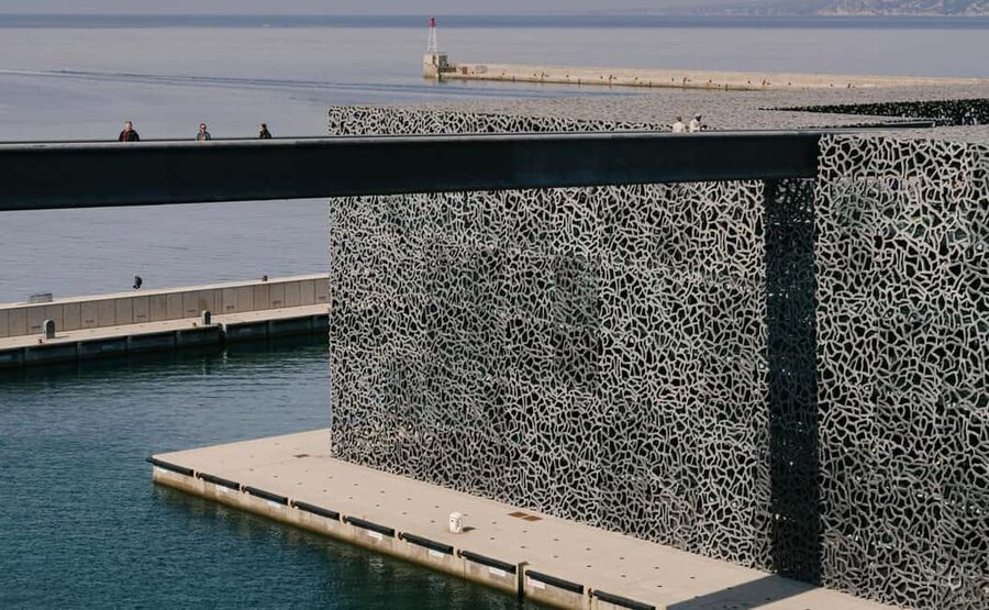 Marseille: Mucem Fast-Track Ticket & Le Panier Audio Tour - Concrete Lace and Architecture: Where Your Photos Get Better