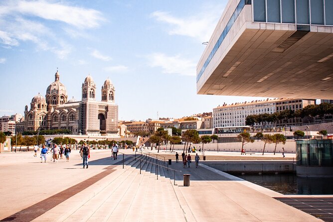 Marseille Scavenger Hunt and Sights Self-Guided Tour - Price and value: what $11.90 really buys you