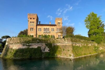 Medieval Canals and Fountains: A Treviso Self-Guided Audio Tour - Price and value: $9.99 for a structured self-guided stroll