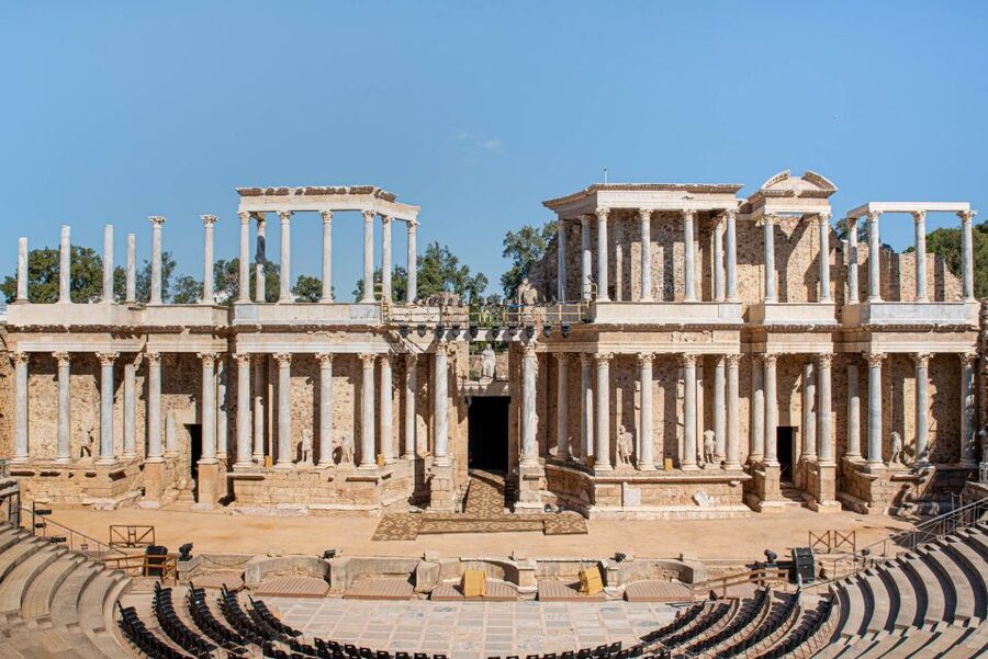 Mérida: Roman Theatre E-ticket with Audio Tour - Stop 6: Alcazaba (fortress energy, different kind of monument)