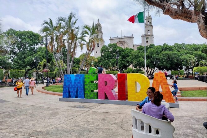 Mérida Scavenger Hunt and Sights Private Self-Guided Tour - Catedral de Mérida: Hints and Questions at the Cathedral