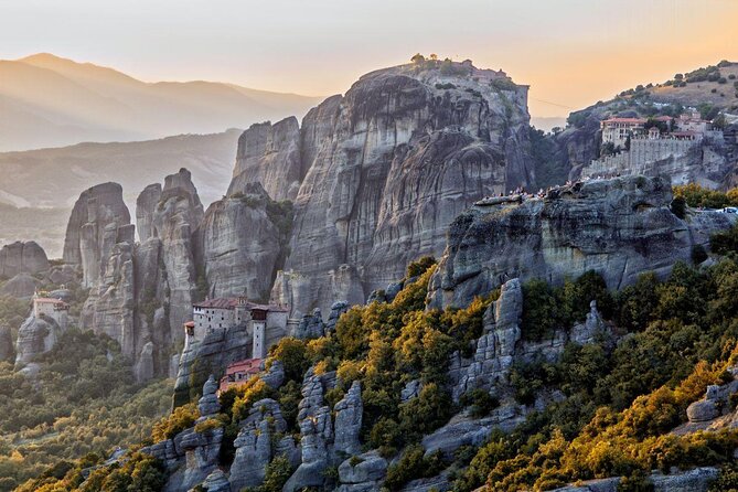 Meteora Day Trip with central Pick up & optional Lunch - Key things that make this Meteora trip work