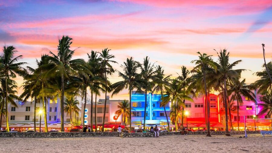 Miami Audioguide - TravelMate app for your smartphone - Miami Audioguide on TravelMate: total autonomy in one download