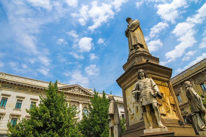 Milan Da Vinci Mystery: Self-Guided Puzzle Quest - Getting started in Piazza della Scala (and why the first clue matters)