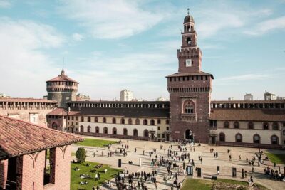 Milan: Sforza Castle Entry Ticket & Audio Guide - Using the smartphone audio tour the right way