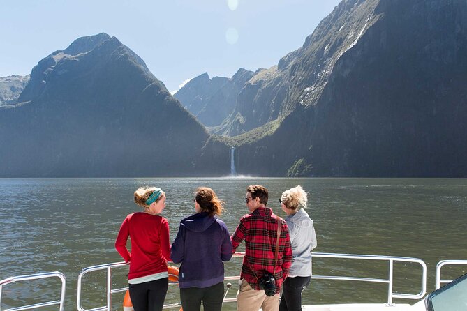 Milford Sound Nature Cruise and Self-Guided Scenic Track Walk - Milford Sound Visitor Centre Check-In: The Downtime That Helps