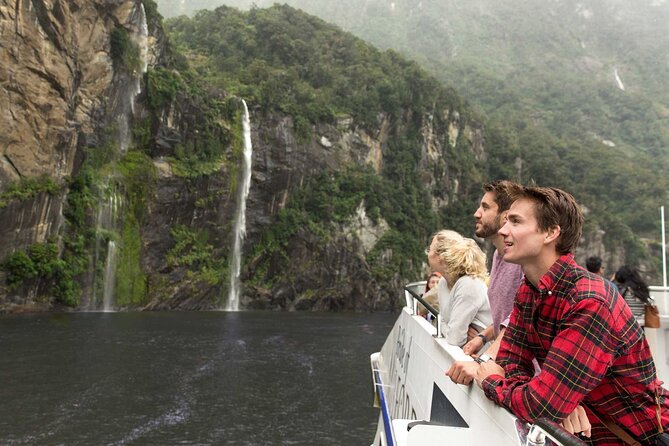 Milford Sound Nature Cruise and Self-Guided Scenic Track Walk - Southern Discoveries Nature Cruise on a Catamaran: Close Up With Wildlife and Falls