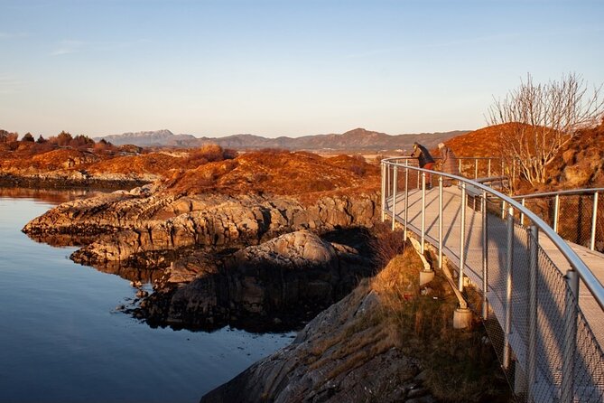 Molde and Atlantic Ocean Road Audio Tour - Atlantic Ocean Road: eight bridges and real weather limits