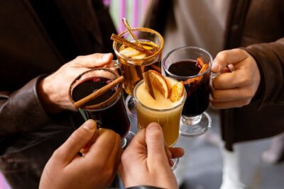 Mulled Wine Danube Cruise with Audio Guide in Budapest - The audio guide reality check: App audio, earphones, and battery