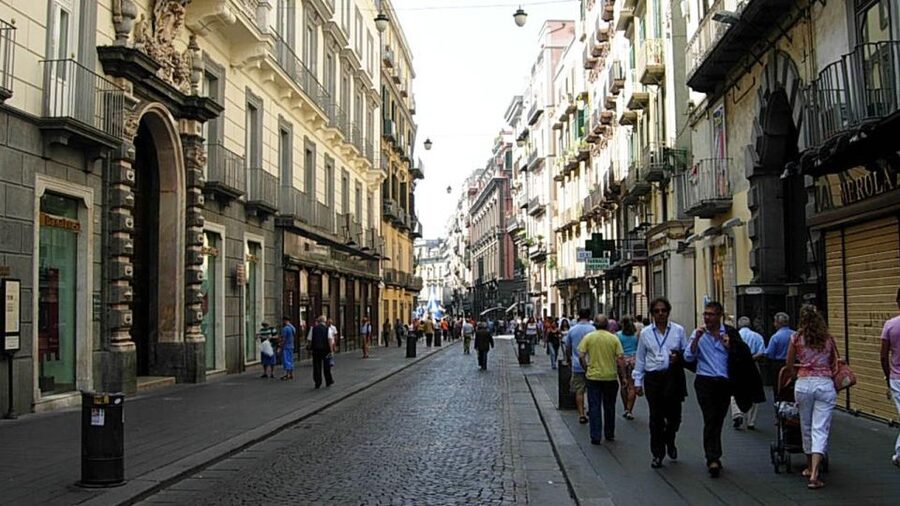 Naples Audioguide - TravelMate app for your smartphone - How to use the 175 minutes without feeling rushed