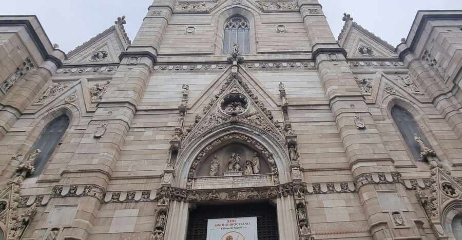 Naples: Monuments and Historic District Self-Guided Tour - The Duomo di San Gennaro stop: why it deserves your attention
