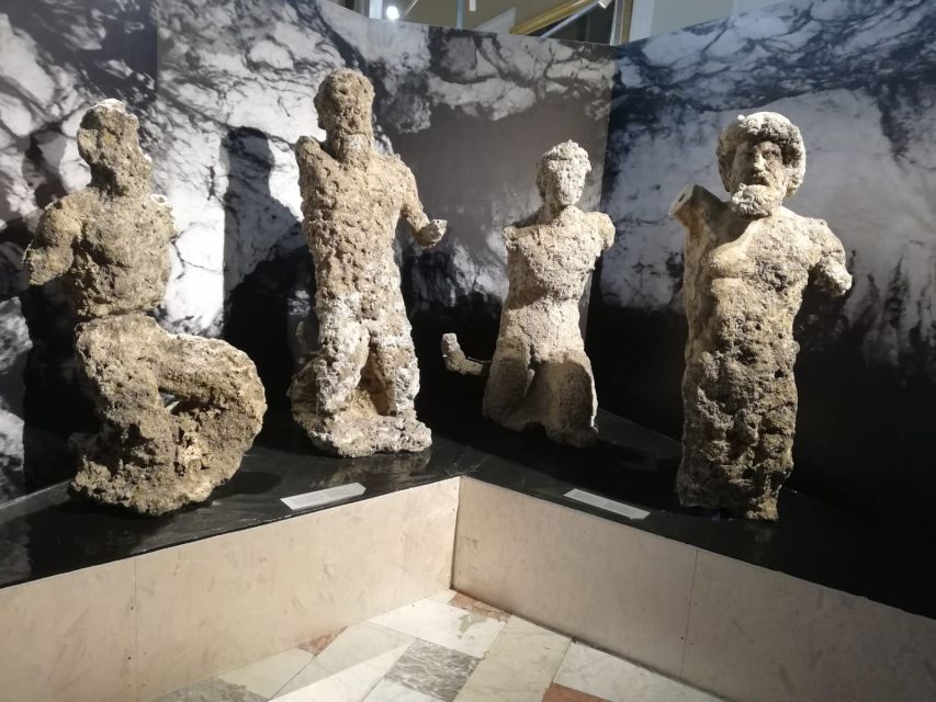 Naples: National Archaeological Museum Tour & Digital Guide - What you should bring (and what can slow you down)