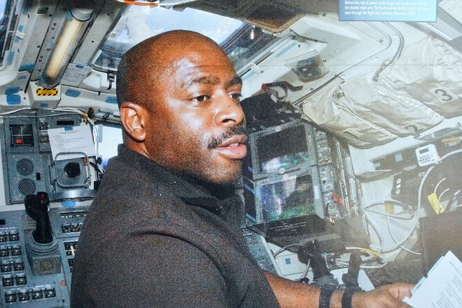 Nasa Space Center Self-Guided Tour with Transportation - Independence Plaza Presented by Boeing: Shuttle Era for Real