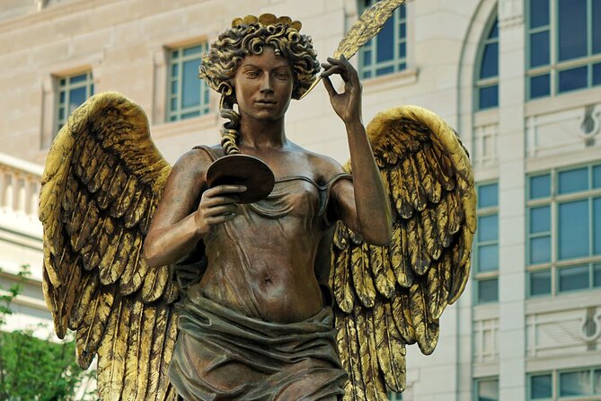 Nashville Self-Guided Audio Walking Tour - Price and value: $14.99 for a full Nashville “greatest hits” walk