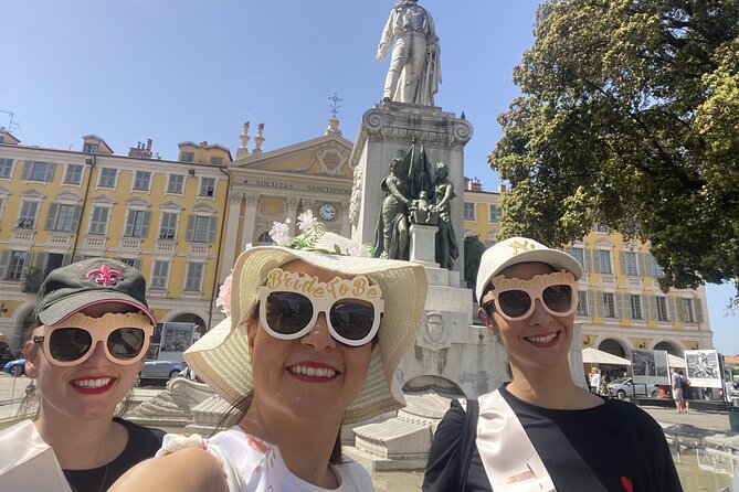 Nice Old Town: Artists & Ghosts Self-Guided Walking Adventure - Stop 1: Centenary Monument and the “game on” feeling