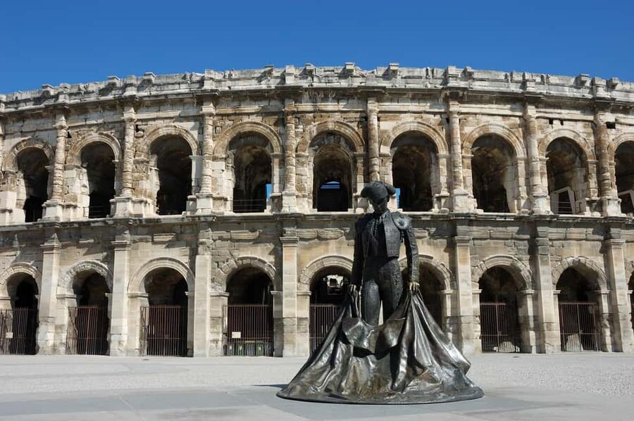 Nimes: Ancient Roman Arena Ticket & Old Town Audio Tour - Your 60 Minutes Inside the Amphitheatre (What to Do First)