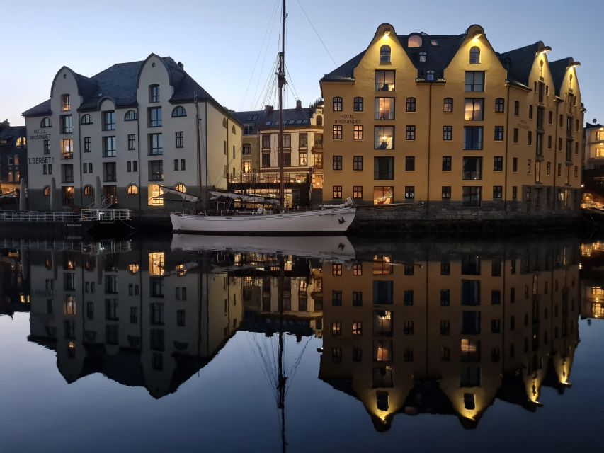 Norwegian Coastal Cities: Smartphone Audio Guide App - Planning Your Own Coast Route: No Meeting Point, Start Anywhere