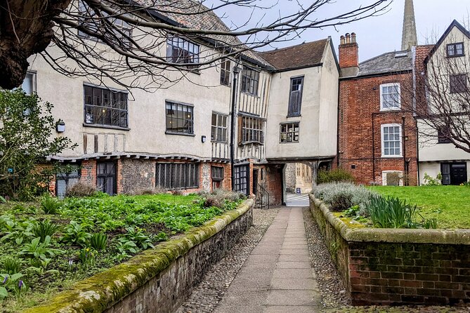 Norwich City Game: Medieval Mystery & Walking Tour - A self-guided medieval mystery game, not a typical walking tour