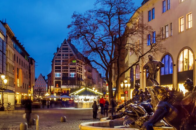 Nuremberg Scavenger Hunt and Highlights Self Guided Audio Tour - Handwerkerhof to Hauptmarkt: start strong in the craft and market core