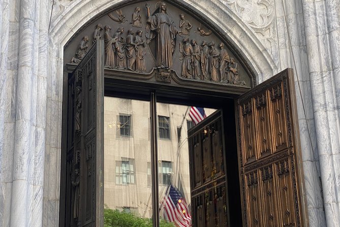 NYC: St. Patrick's Cathedral Official Self-Guided Audio Tour - The big stop: St. Patrick’s Cathedral, and what the audio highlights teach you