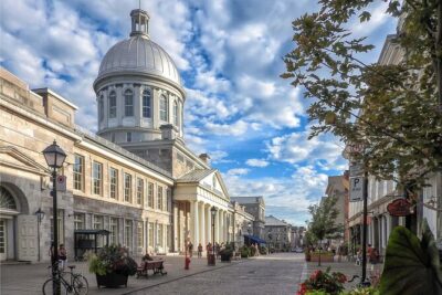 Old Montreal: Self-Guided Tour from Place D‘Armes to Old Port - Notre-Dame Basilica: Gothic Revival that earns the attention