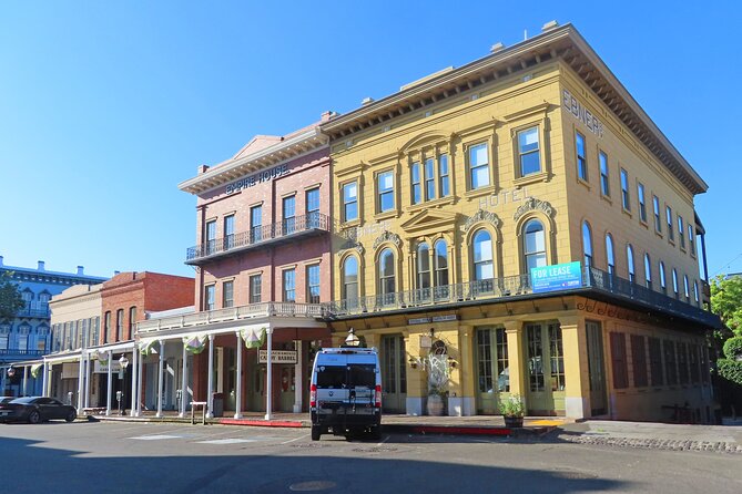 Old Sacramento: A Self-Guided Audio Tour - I Street, the Big Four Building, and Front Street Food-Stop Options