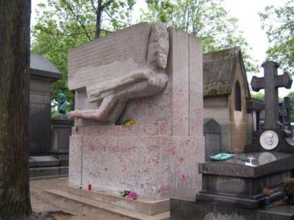 One Hour Père Lachaise Cemetery: A Self-guided Audio Tour - Key highlights you’ll feel right away