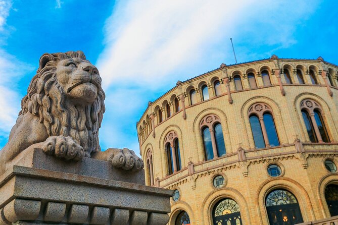 Oslo Scavenger Hunt and Highlights Self Guided Audio Tour - Stop 2: Oslo Cathedral (quick landmark focus)