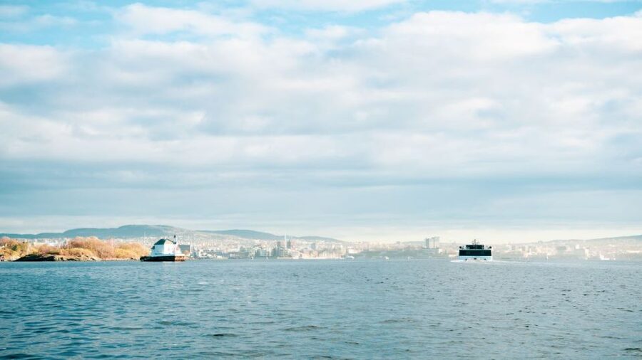 Oslo: Scenic Fjord Cruise with Audio Guide Commentary - How to Time It for Photos and Comfort