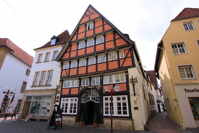 Osnabrück Scavenger Hunt and Sights Self-Guided Tour - The Walk: Rathaus Osnabrück to Bucksturm (and Beyond)