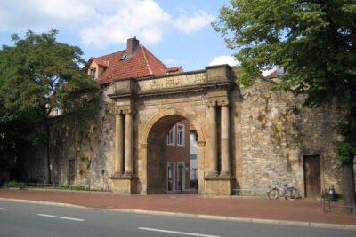 Osnabrück Scavenger Hunt and Sights Self-Guided Tour - Meeting Point: Start Easy at Platz der Deutschen Einheit