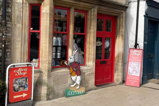 Oxford's Historic Pubs: A Self-Guided Walking Tour - Covered Market: Trains of Craft Ales and Food-Stop Freedom